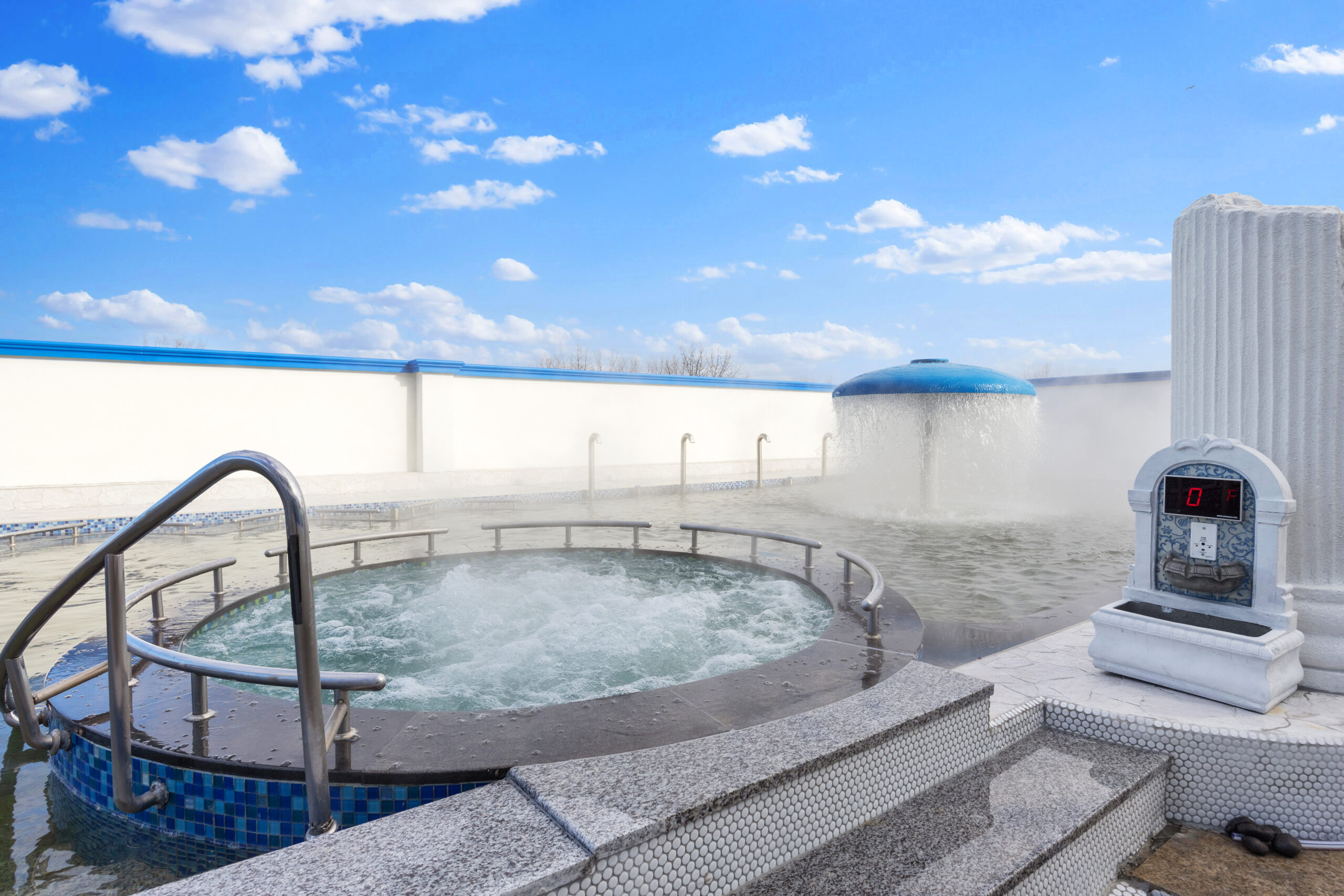 event bath amenity featured in the Standing Medi Spa Pool, showcasing heated hydrotherapy.